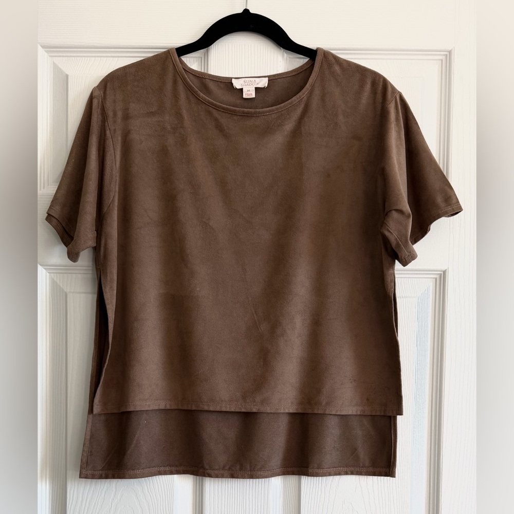 Sun & Shadow Brown Short Sleeve Top
